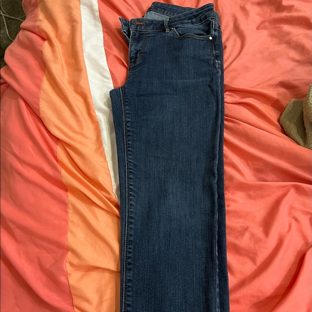The Slim Dark Jeans
